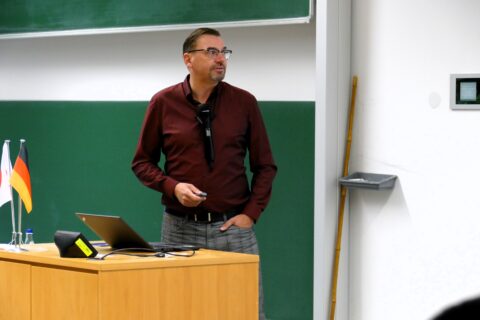 Dr. Manuel Hinterstein